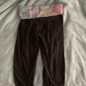 Victoria’s Secret PINK leggings